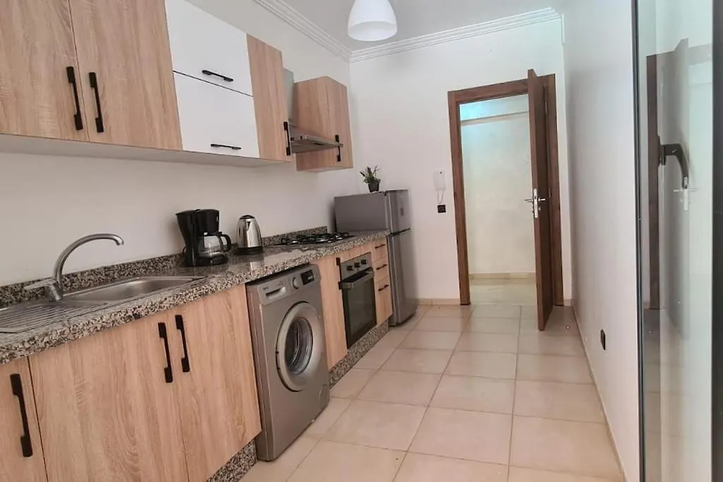 Apartmán Appartement 2 Chambres Vue Piscine A Gueliz En Face La Gare De Train Marrakech Marakéš Maroko